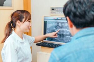 カウンセリングしている様子